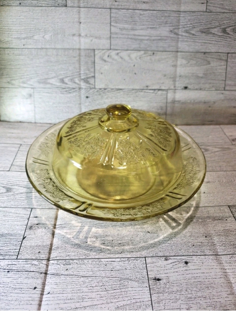 Vtg Federal Glass Sharon Cabbage Rose Butter Dish With Lid Amber Decor